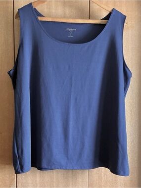 Liz Claiborne Navy Sleeveless Scoop Neck Tank